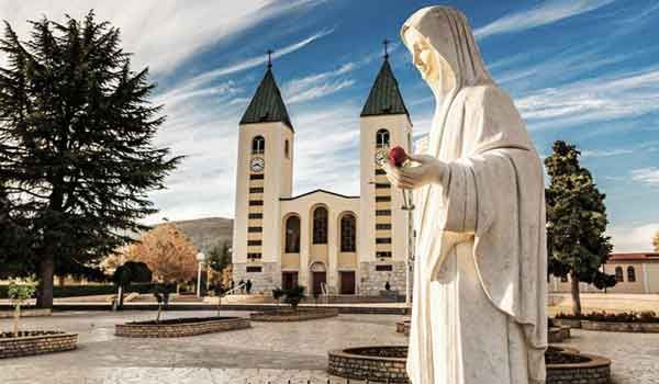 Read more about the article Medjugorje – farská púť 22.7 – 29. 7. 2025 – ak by niekto mal záujem ešte je zopár miest voľných. Prihlásiť sa môžete u p. kostolníčky J.Kampošovej. (Program – klikni na oznam)